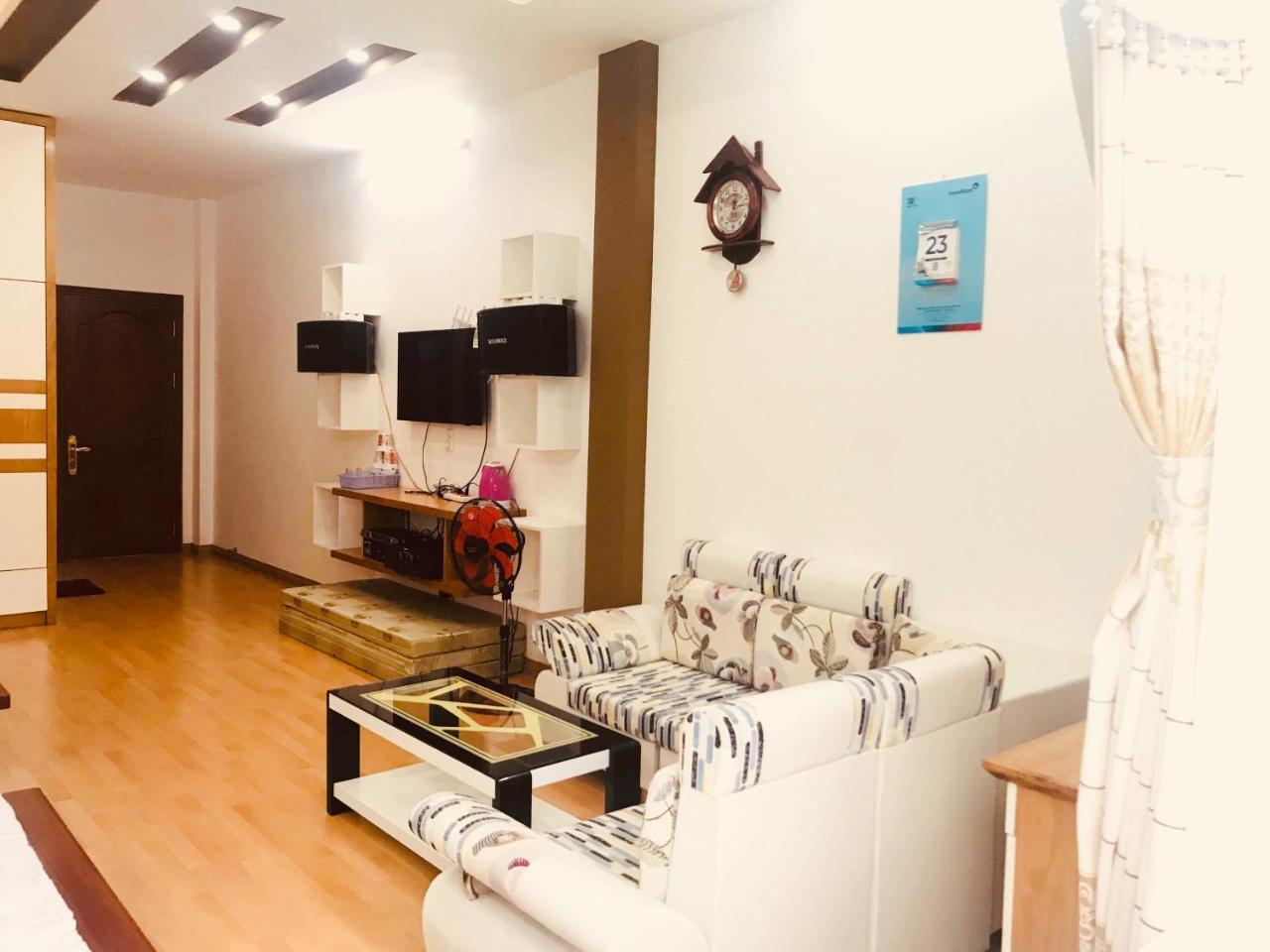 Hotel Đức Thành Chi Khu Co Ong Esterno foto